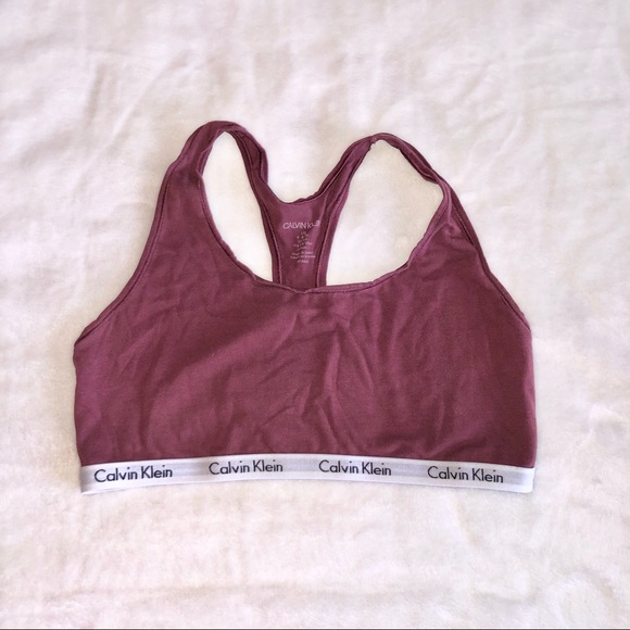 Calvin Klein Other - SOLD - lightweight sports bra